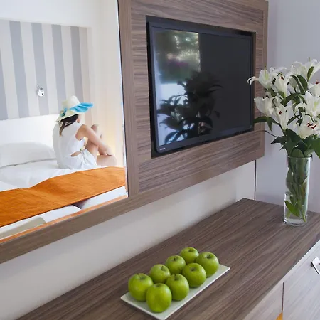 Princessa Vera Aparthotel 3*